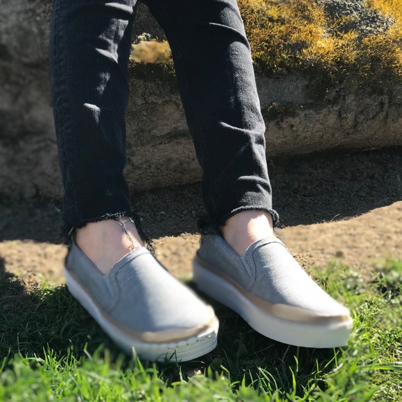 Last pair size 7.5 - Picture 5 of 8